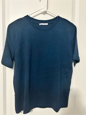 ZARA Women's Crew Neck T-Shirt - Navy